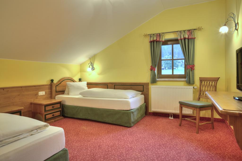 Hotel Sommerhof Gosau Buitenkant foto